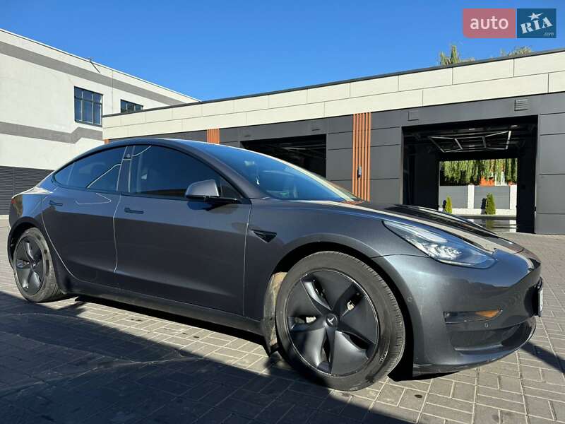 Седан Tesla Model 3 2019 в Черкассах фото 2 Седан Tesla Model 3 2019 в Черкассах