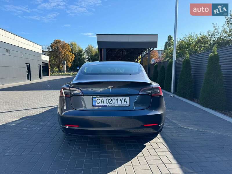 Седан Tesla Model 3 2019 в Черкассах фото 4 Седан Tesla Model 3 2019 в Черкассах