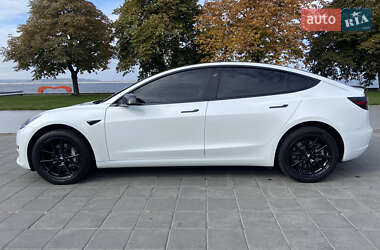 Седан Tesla Model 3 2019 в Кременчуге