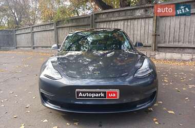 Седан Tesla Model 3 2018 в 