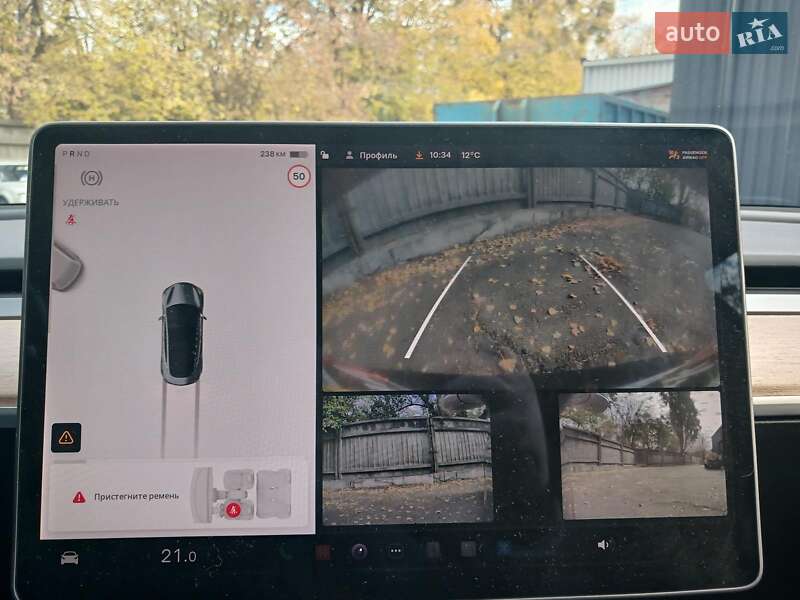 Седан Tesla Model 3 2018 в Киеве