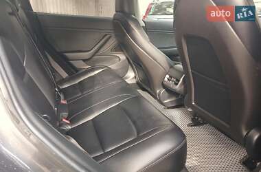 Седан Tesla Model 3 2018 в 