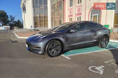 Седан Tesla Model 3 2023 в Одессе
