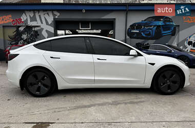 Седан Tesla Model 3 2022 в Житомире