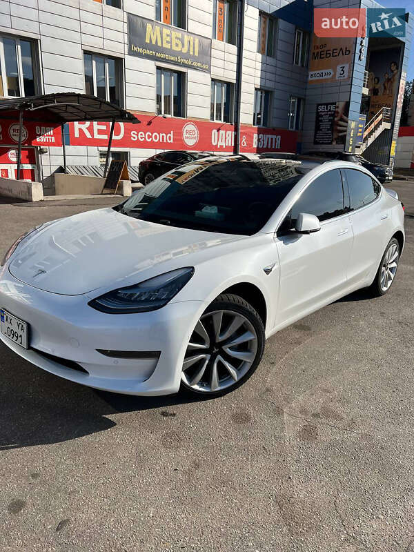 Седан Tesla Model 3 2019 в Харкові фото 2 Седан Tesla Model 3 2019 в Харкові
