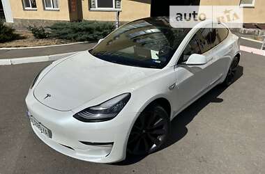 Седан Tesla Model 3 2019 в Харкові