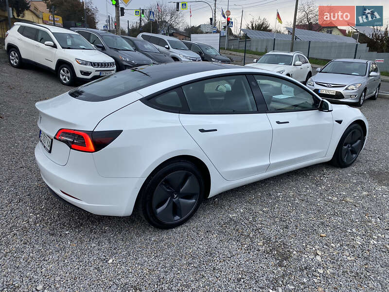 Седан Tesla Model 3 2021 в Хмельницькому