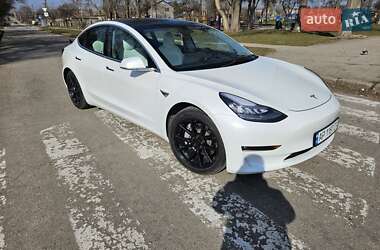 Седан Tesla Model 3 2020 в Запорожье