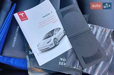 Седан Tesla Model 3 2019 в 