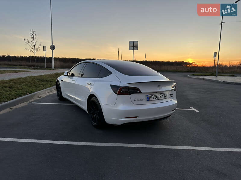 Седан Tesla Model 3 2022 в Виннице фото 13 Седан Tesla Model 3 2022 в Виннице