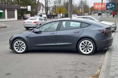 Седан Tesla Model 3 2022 в Києві