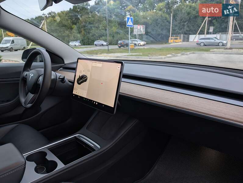 Седан Tesla Model 3 2020 в Луцьку фото 71 Седан Tesla Model 3 2020 в Луцьку