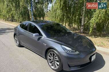 Седан Tesla Model 3 2018 в Запоріжжі