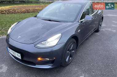 Седан Tesla Model 3 2018 в Дніпрі