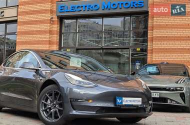 Tesla Model 3 2019 Tesla Model 3 2019