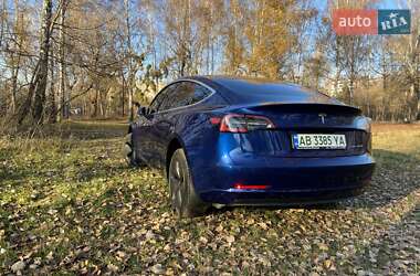 Седан Tesla Model 3 2019 в Виннице