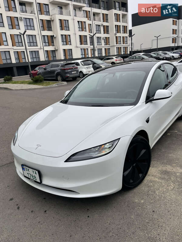 Седан Tesla Model 3 2024 в Ровно фото 2 Седан Tesla Model 3 2024 в Ровно