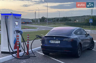 Tesla Model 3 2018 Tesla Model 3 2018