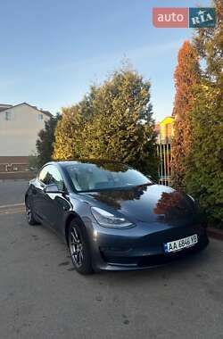 Седан Tesla Model 3 2021 в Софиевской Борщаговке