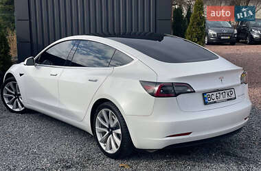 Седан Tesla Model 3 2019 в Дрогобичі