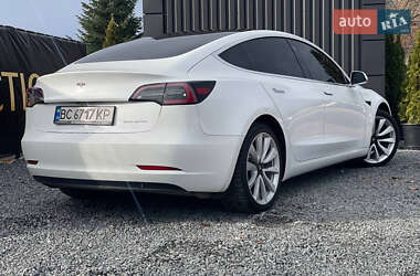 Седан Tesla Model 3 2019 в Дрогобичі