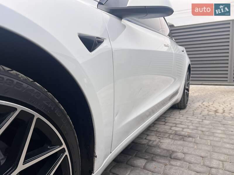 Седан Tesla Model 3 2022 в Луцке фото 7 Седан Tesla Model 3 2022 в Луцке