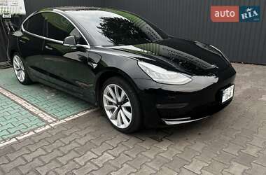 Седан Tesla Model 3 2018 в Каменском