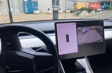 Седан Tesla Model 3 2018 в 