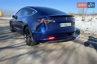 Седан Tesla Model 3 2020 в Києві