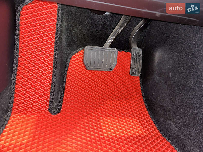 Седан Tesla Model 3 2021 в Виноградове фото 16 Седан Tesla Model 3 2021 в Виноградове