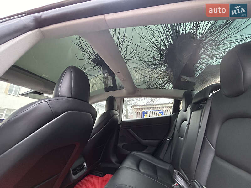 Седан Tesla Model 3 2021 в Виноградове фото 29 Седан Tesla Model 3 2021 в Виноградове