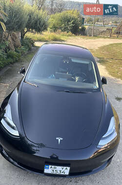 Седан Tesla Model 3 2019 в Виннице