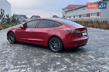 Седан Tesla Model 3 2022 в Луцке