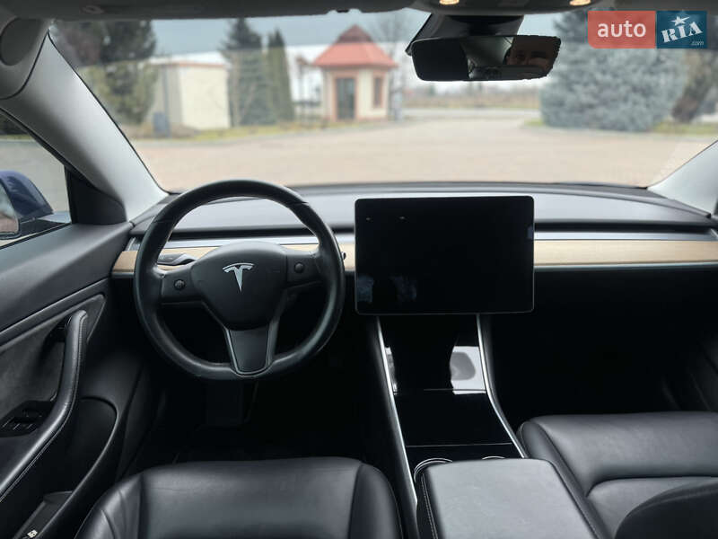 Седан Tesla Model 3 2018 в Ивано-Франковске фото 19 Седан Tesla Model 3 2018 в Ивано-Франковске