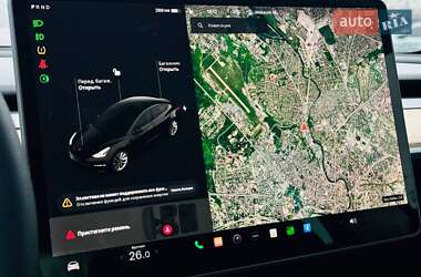 Седан Tesla Model 3 2021 в Харкові