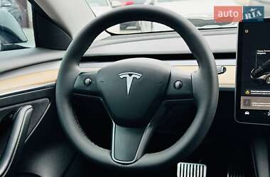 Седан Tesla Model 3 2021 в Харкові