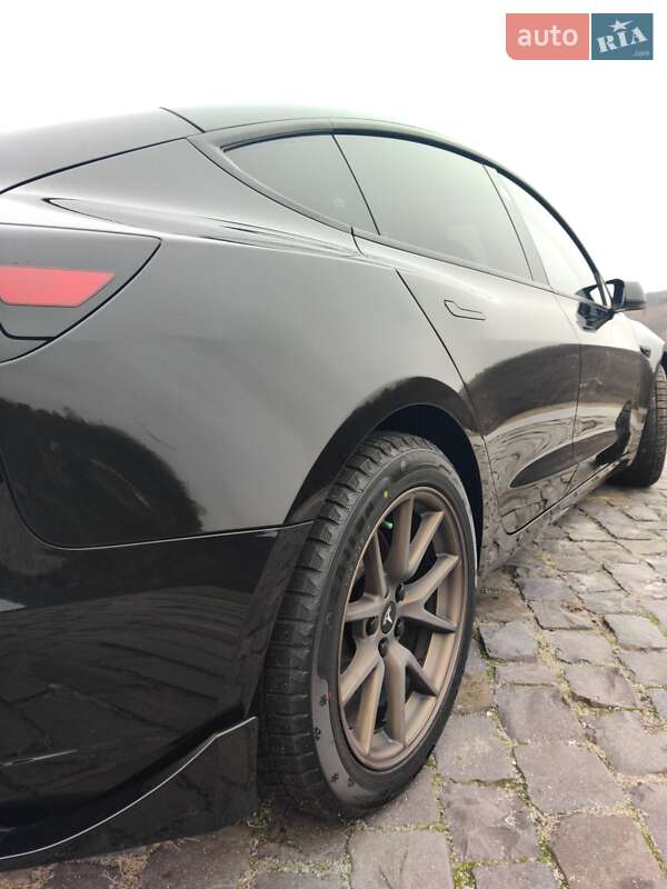 Седан Tesla Model 3 2022 в Житомире фото 17 Седан Tesla Model 3 2022 в Житомире