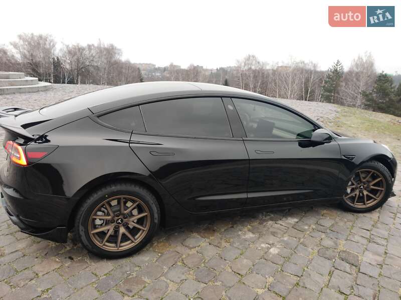 Седан Tesla Model 3 2022 в Житомире фото 27 Седан Tesla Model 3 2022 в Житомире