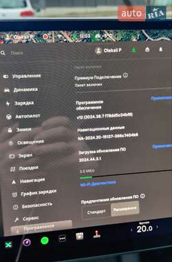 Седан Tesla Model 3 2022 в 