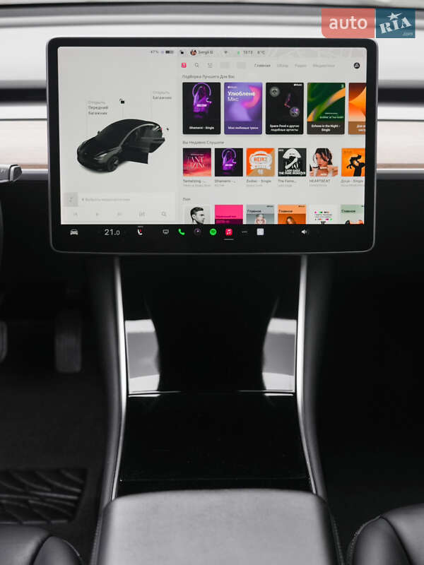 Седан Tesla Model 3 2019 в Вінниці