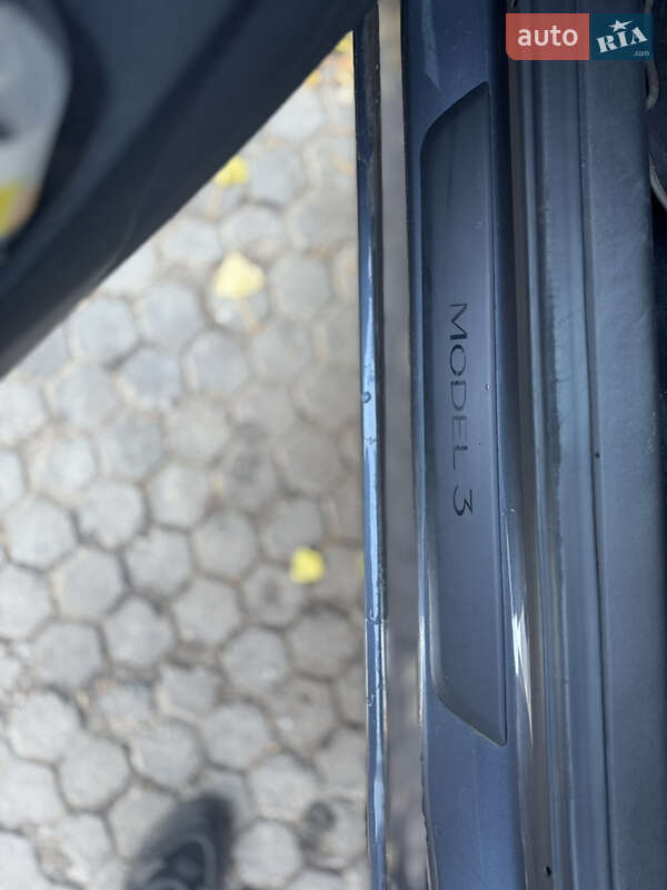 Седан Tesla Model 3 2023 в Кривом Роге фото 8 Седан Tesla Model 3 2023 в Кривом Роге