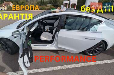 Tesla Model 3 2020 Tesla Model 3 2020
