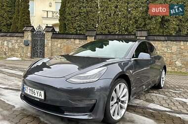 Tesla Model 3 2019