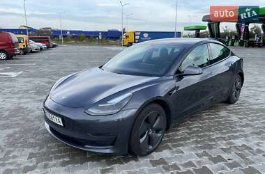 Седан Tesla Model 3 2021 в Львове