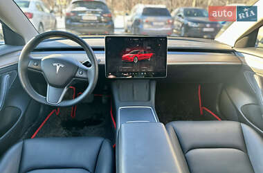 Седан Tesla Model 3 2023 в Києві