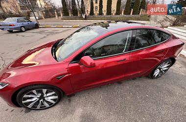 Седан Tesla Model 3 2024 в Киеве