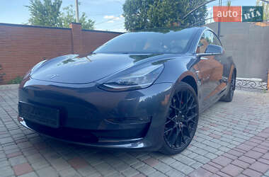 Седан Tesla Model 3 2018 в 