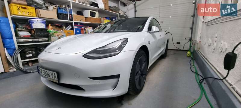 Седан Tesla Model 3 2019 в Хмельницком фото 7 Седан Tesla Model 3 2019 в Хмельницком
