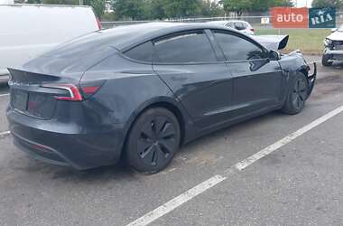 Седан Tesla Model 3 2024 в Львові