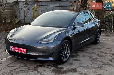 Седан Tesla Model 3 2019 в Києві